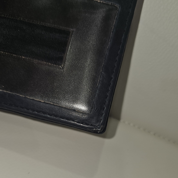 Gucci Monogram Card Holder/ Wallet - Picture 11 of 16